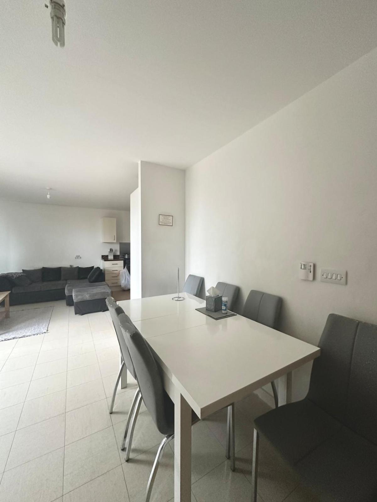 Double In Shared Apartamento
